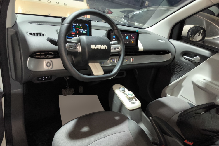 长安启源 长安Lumin 2022款 210km 香甜款中控内饰12