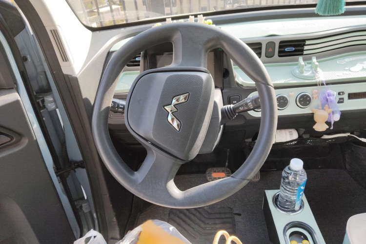 五菱汽车 宏光MINIEV 2022款 轻松款 磷酸铁锂局部细节13