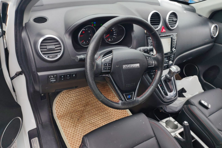 哈弗H6 2017款 经典版 1.5T 自动两驱精英型中控内饰12