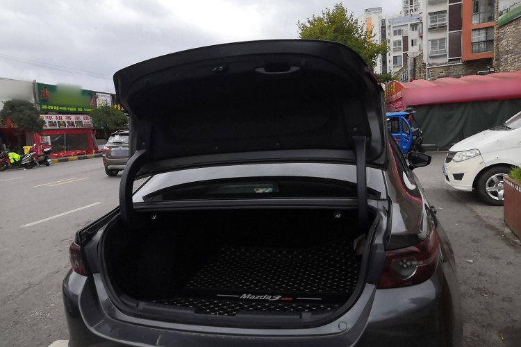 马自达3 昂克赛拉 2020款 1.5L 自动质型版中控内饰23