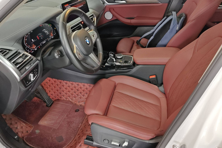 宝马X3 2023款 xDrive30i 领先型 M曜夜套装局部细节19