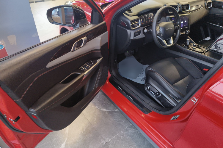 领克03 2019款 1.5TD DCT劲Pro版 国VI中控内饰20