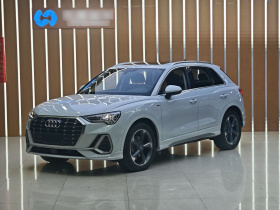 奥迪Q3 2019款 40 TFSI 时尚动感型