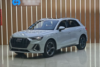 奥迪Q3 2019款 40 TFSI 时尚动感型