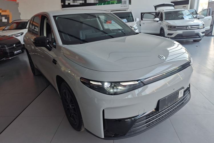 零跑汽车 零跑C10 2024款 530舒享版车身外观3