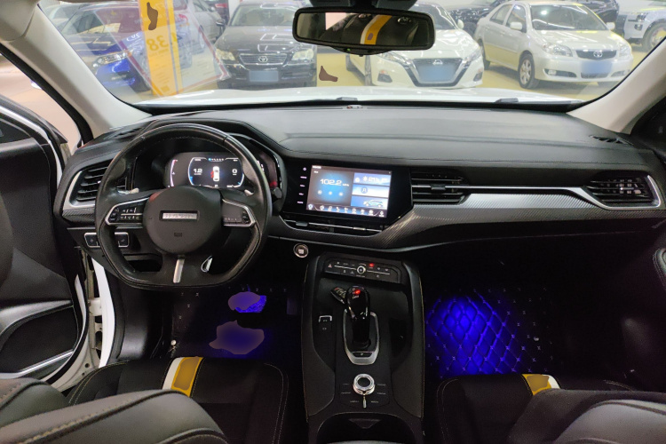 哈弗F7x 2019款 1.5T 两驱极智潮玩版中控内饰7002