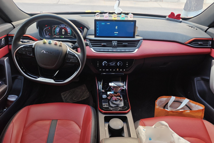 东风风神 奕炫 2021款 230T 自动追影骑士版中控内饰7002