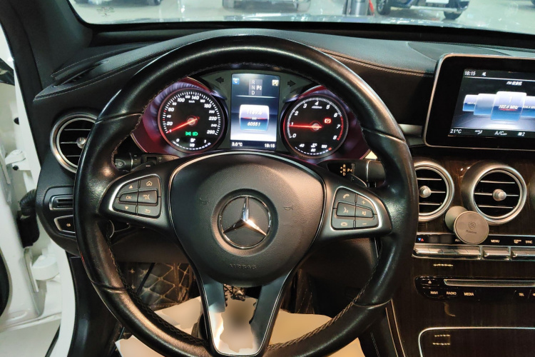 奔驰GLC 2019款 GLC 260 L 4MATIC 动感型局部细节13