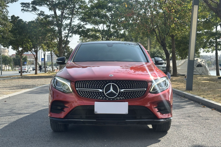 奔驰GLC轿跑 2017款 GLC 200 4MATIC 轿跑SUV车身外观6004