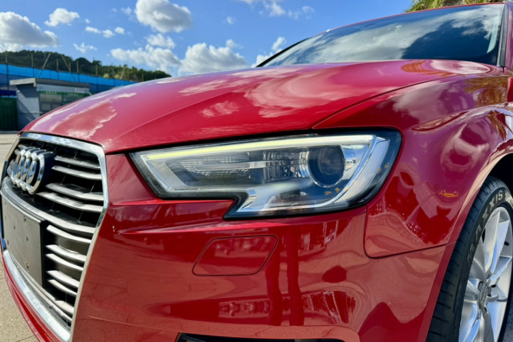 奥迪A3 2018款 30周年年型 Sportback 35 TFSI 进取型车身外观6010