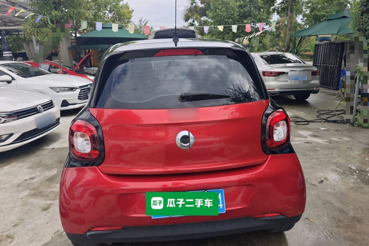 smart forfour 2018款 1.0L 52千瓦灵动版车身外观6004