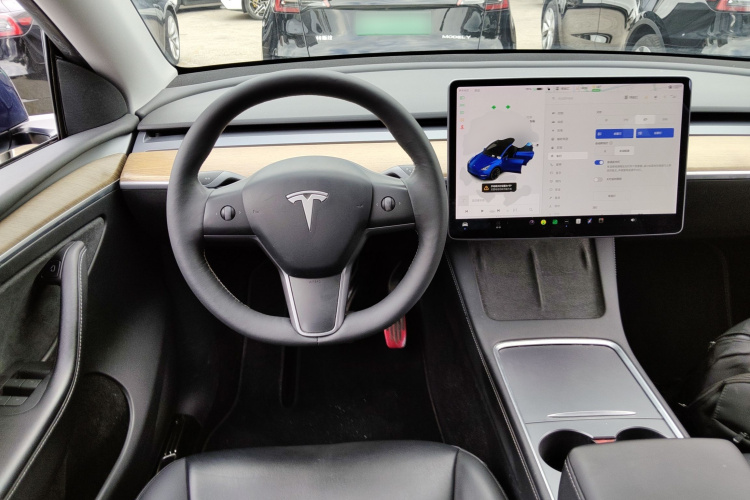 特斯拉 Model Y 2021款 长续航全轮驱动版 3D7中控内饰13
