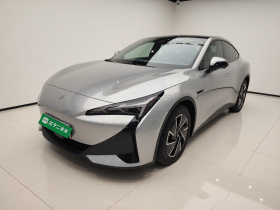 ARCFOX极狐 极狐 阿尔法S5 2025款 560PRO 185kW