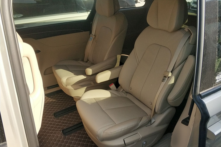 别克GL8 2023款 ES陆尊 尊享型中控内饰7004