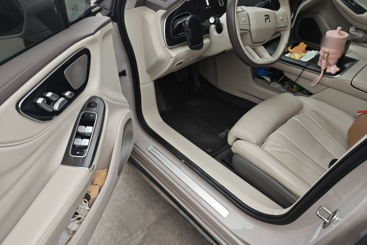 飞凡汽车 飞凡F7 2023款 进阶版中控内饰20