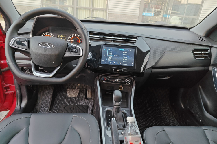 奇瑞 瑞虎3X 2021款 PLUS 1.5L CVT痛快红枣版II型中控内饰12