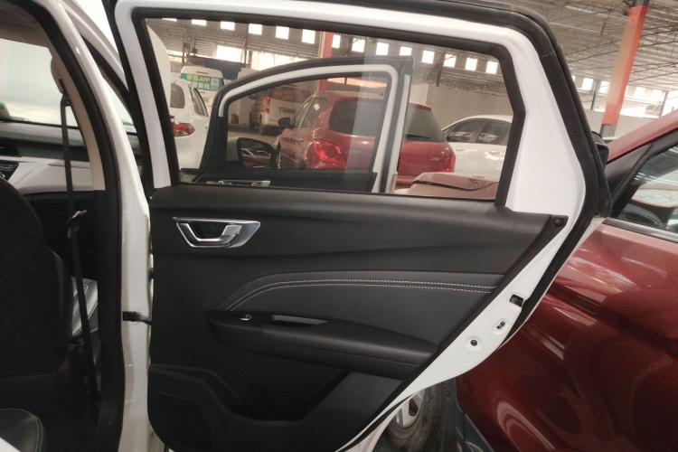 吉利汽车 远景X3 2019款 升级版 1.5L CVT精英型中控内饰7006