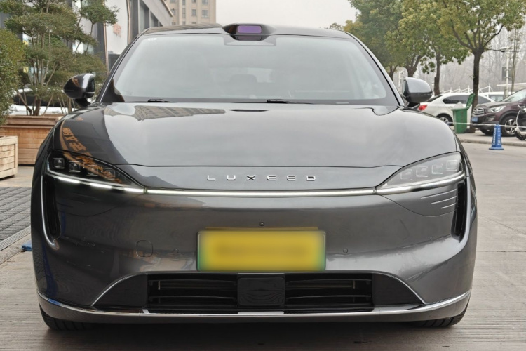 鸿蒙智行 智界R7 2025款 增程 251km Max车身外观6001