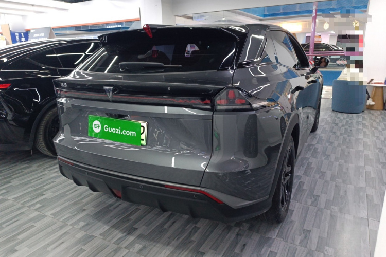 深蓝汽车 深蓝S07 2023款 520Max纯电版车身外观7