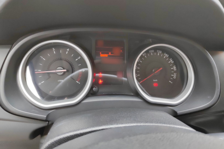 雪铁龙C3-XR 2017款 1.6L 自动时尚型局部细节14