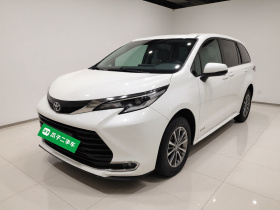 丰田 赛那SIENNA 2023款 2.5L混动 舒适版