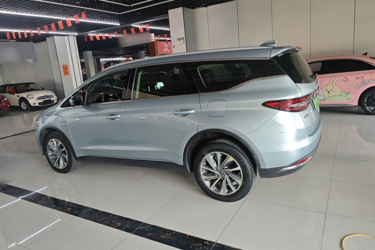 吉利汽车 嘉际新能源 2019款 1.5TD PHEV 臻享型车身外观4