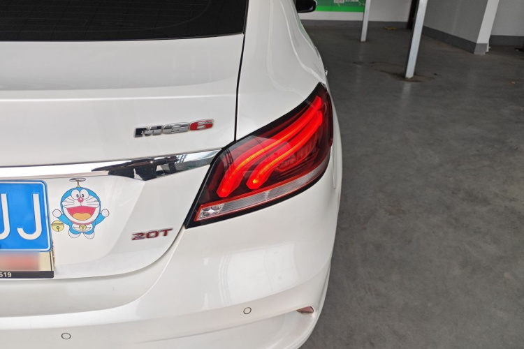 名爵 MG6 2019款 20T 自动运动版车身外观9