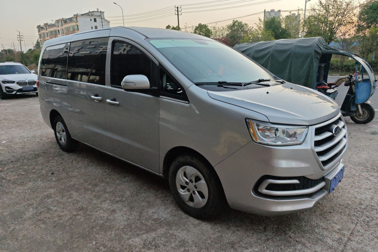 江淮瑞风 瑞风M4 2018款 2.0L 手动速运版车身外观3