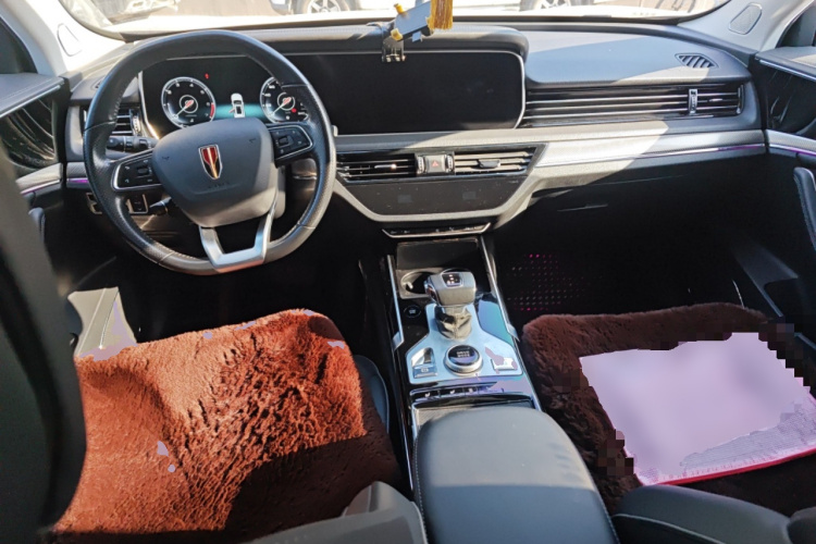 红旗HS5 2019款 2.0T 智联旗享版中控内饰12