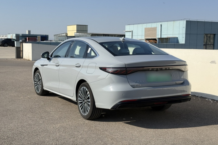 奇瑞 风云A8L 2025款 1.5TGDI 145km 豪华型车身外观6005