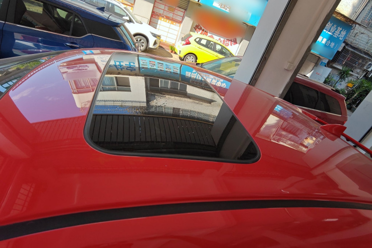 本田 思域 2021款 HATCHBACK 220TURBO CVT新锐控局部细节57