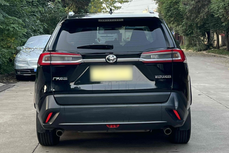 丰田 威兰达 2022款 2.0L CVT两驱领先版车身外观6004