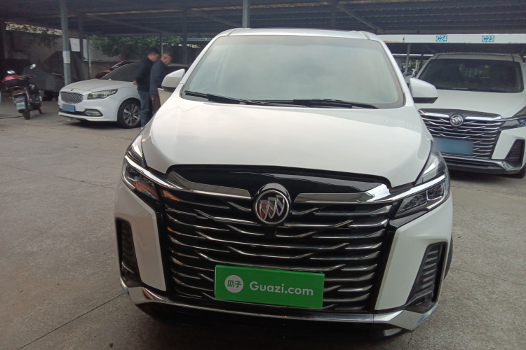 别克GL8 2023款 改款 陆上公务舱 豪华型车身外观2