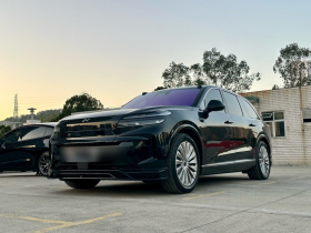 乐道L90 2025款 Ultra 六座版