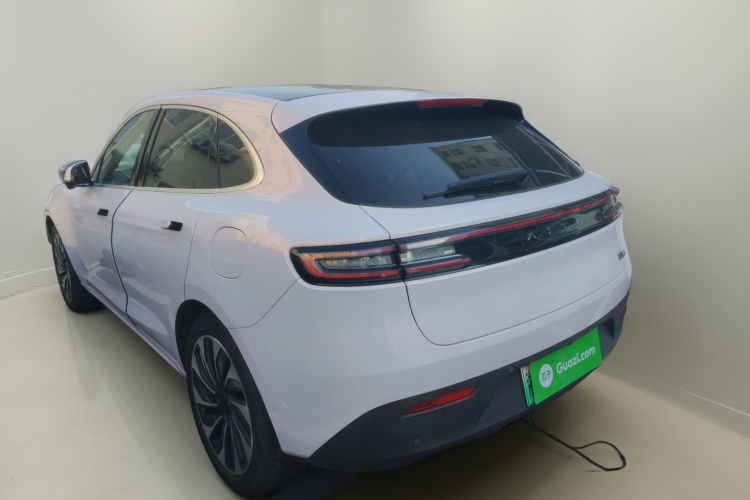 鸿蒙智行 问界M5 2022款 增程四驱旗舰版车身外观5