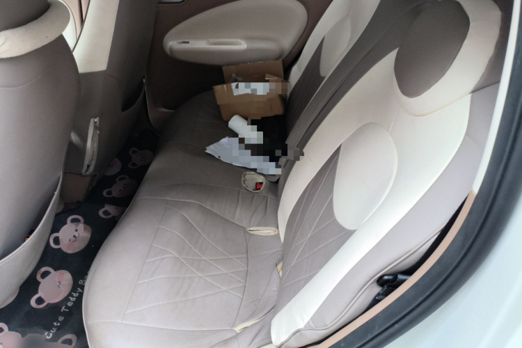 五菱汽车 宏光MINIEV 2025款 四门版 进阶款中控内饰21