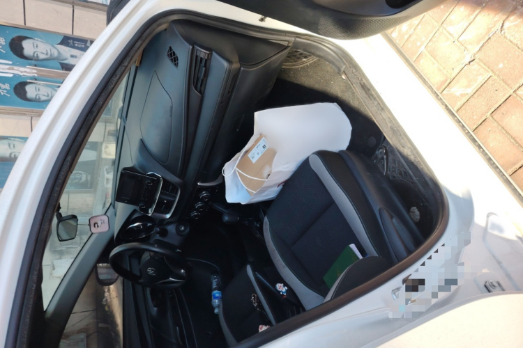 丰田 YARiS L 致炫 2022款 致炫X 1.5L CVT领先PLUS版局部细节9005