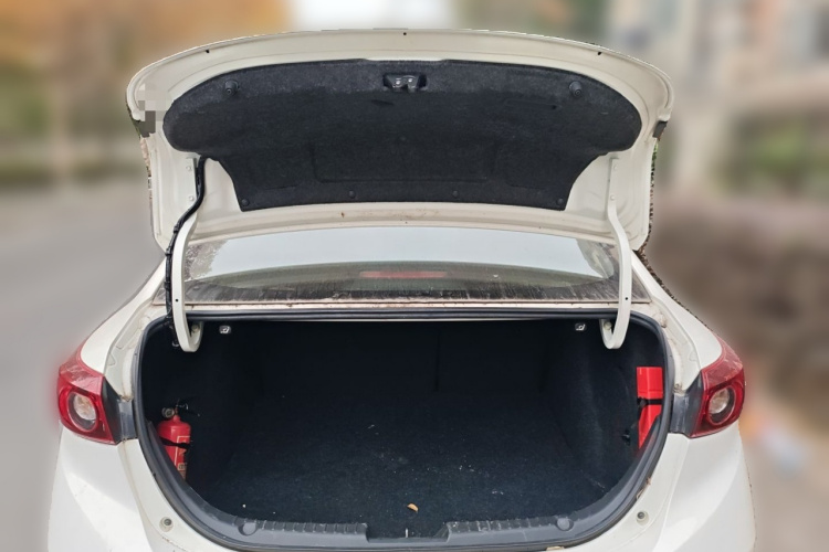 马自达3 昂克赛拉 2016款 三厢 1.5L 自动舒适型中控内饰23