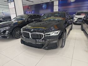 宝马5系 2023款 530Li xDrive M运动套装