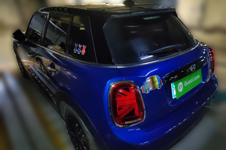MINI 2019款 1.5T COOPER 经典派 五门版车身外观6003