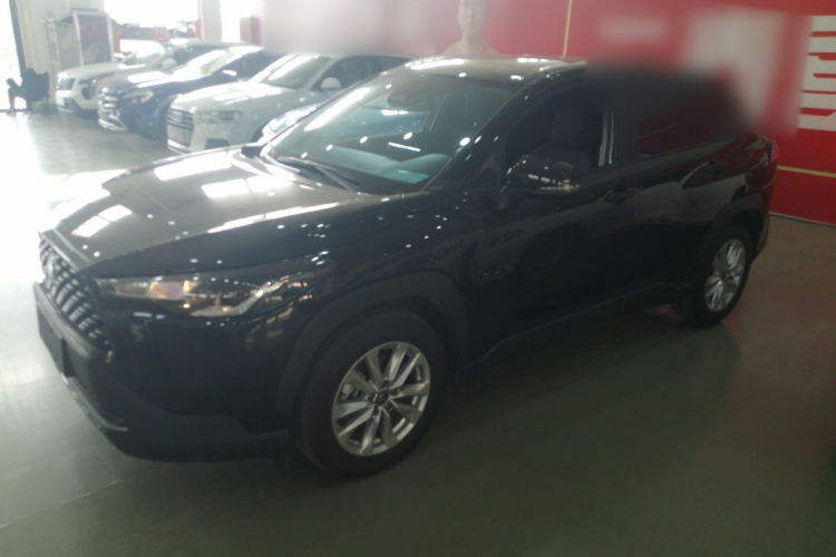 丰田 卡罗拉锐放 2024款 2.0L 精英版车身外观6003