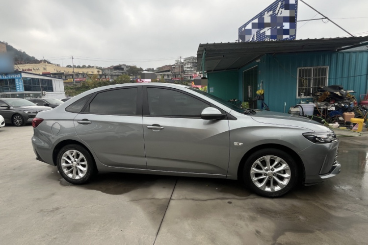 雪佛兰 科鲁泽 2023款 1.5L 双离合悦享版车身外观6005