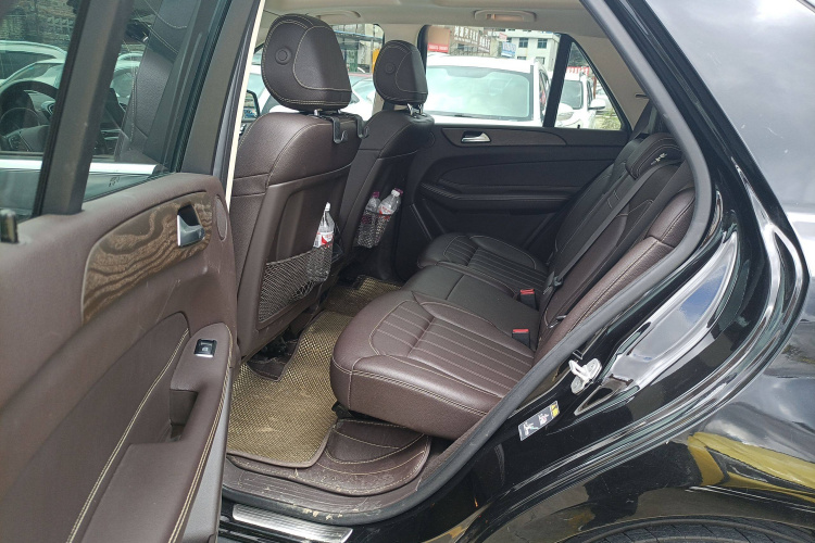 奔驰GLE 2017款 GLE 320 4MATIC 豪华型中控内饰7004