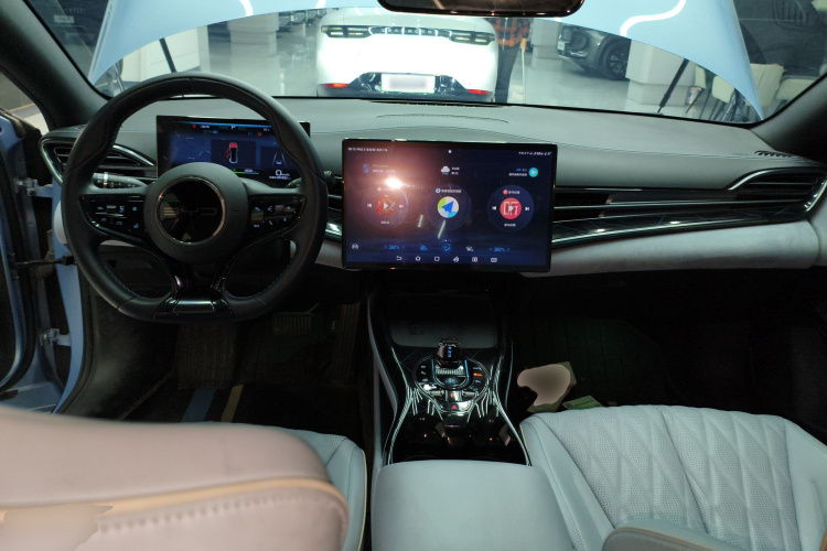 比亚迪 海豹 2022款 550km 标准续航后驱版尊贵型中控内饰7002