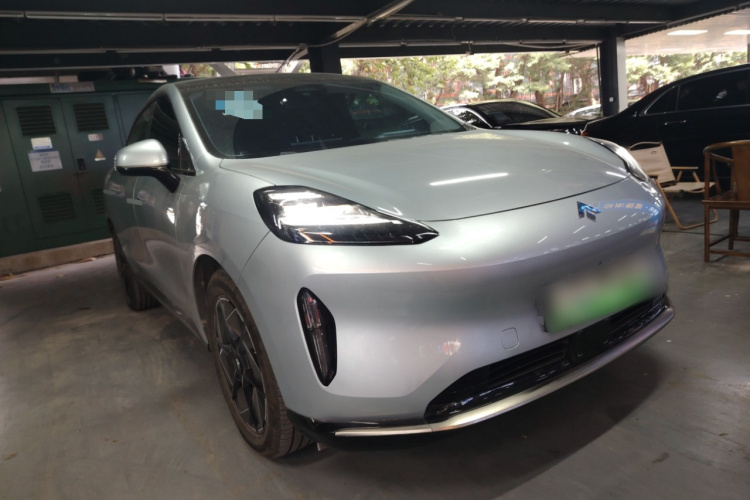 昊铂HT 2023款 670 后驱特高压版车身外观3