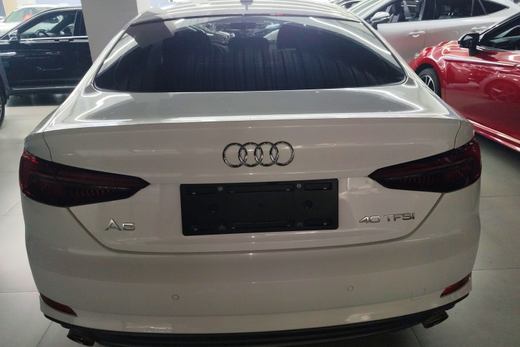奥迪A5 2019款 Sportback 40 TFSI 时尚型车身外观6004