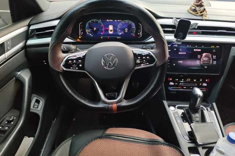 一汽-大众CC 2021款 380TSI 夺目版中控内饰13