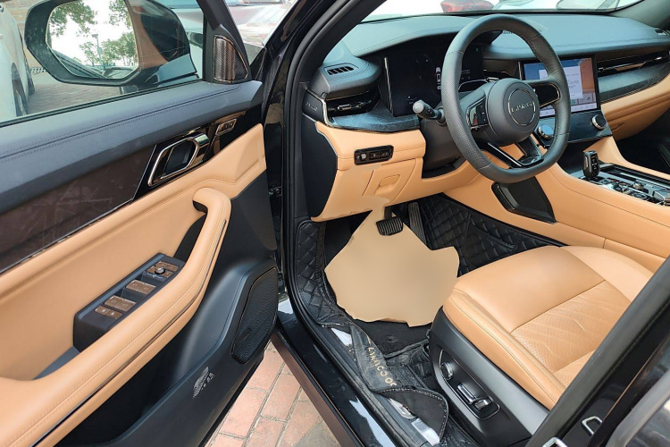 领克09 EM-P 2021款 2.0T PHEV Halo 七座中控内饰20