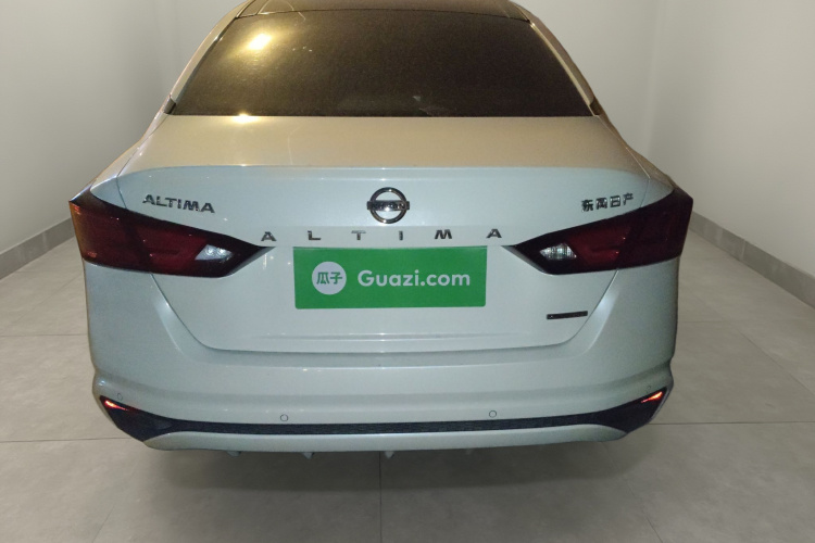 日产 天籁 2021款 2.0L XL 舒适版车身外观6