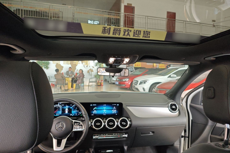 奔驰GLA 2020款 GLA 180局部细节22